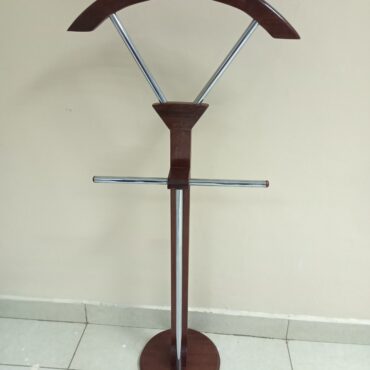 Executive Coat Hanger